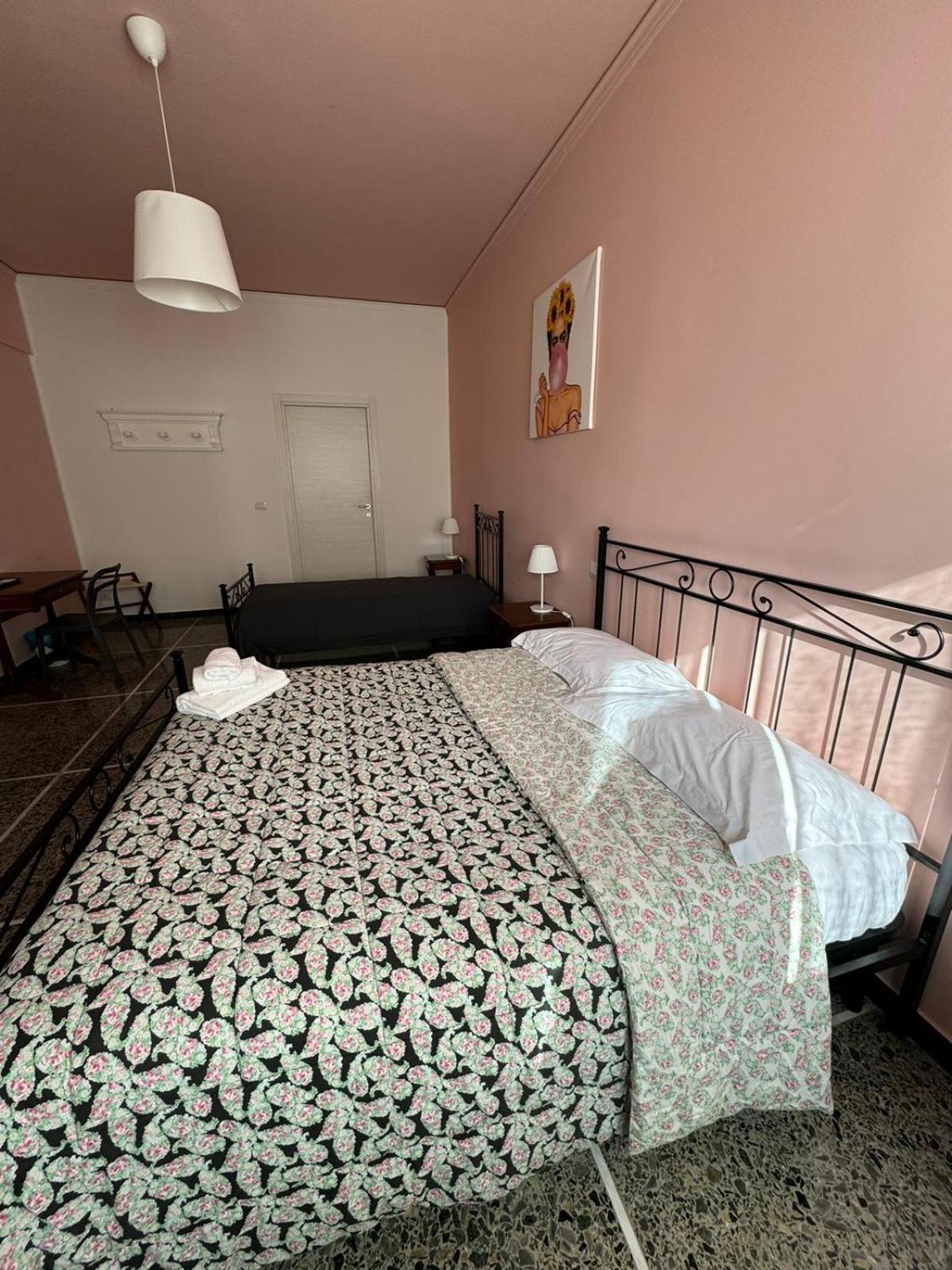 Ameli Room Флоренция Экстерьер фото